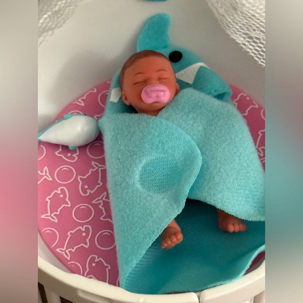My Mini Baby with Crib & Shark Cover